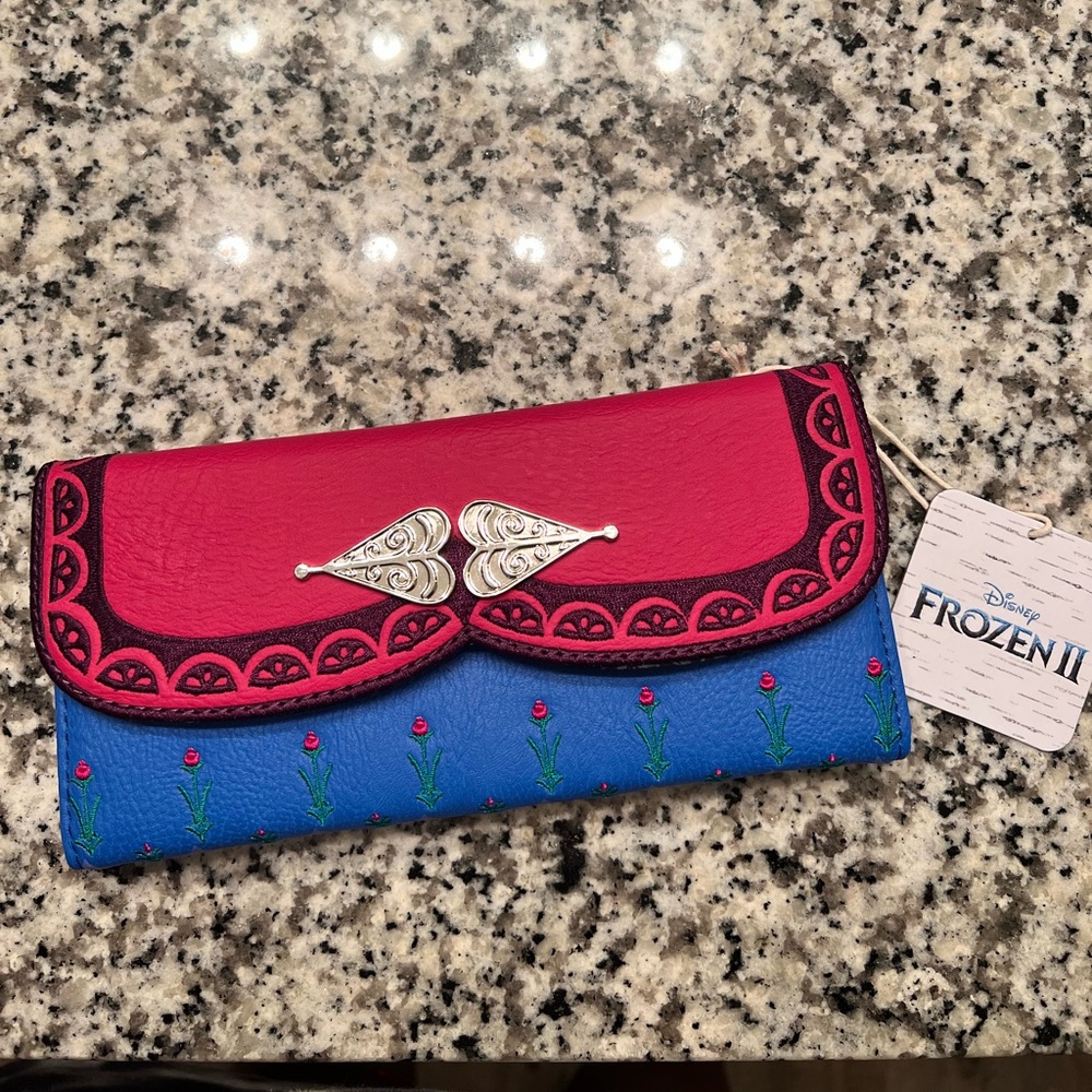 Anna Loungefly Wallet